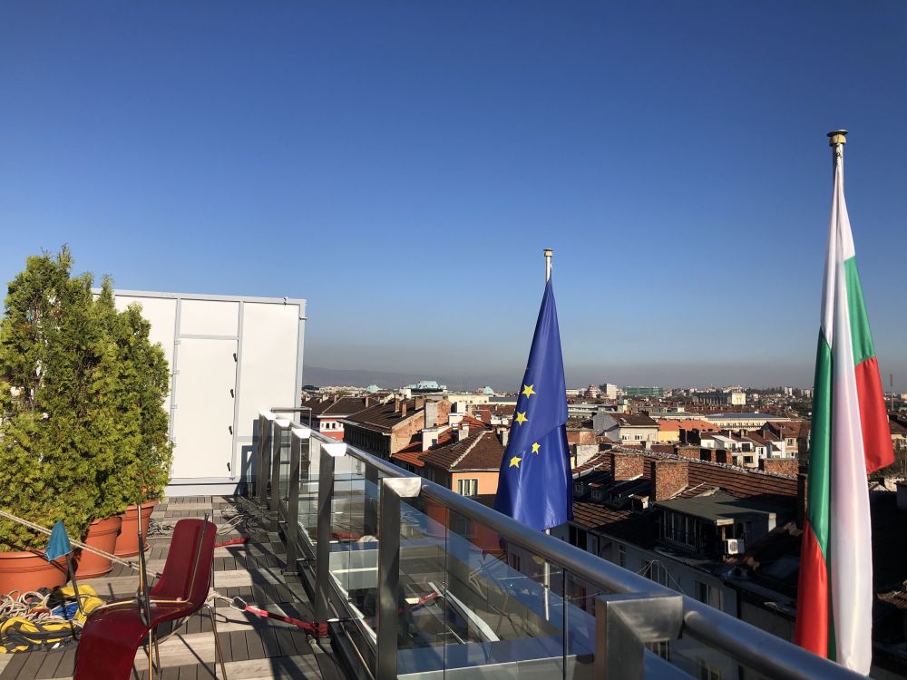 Noise from the European Parliament building