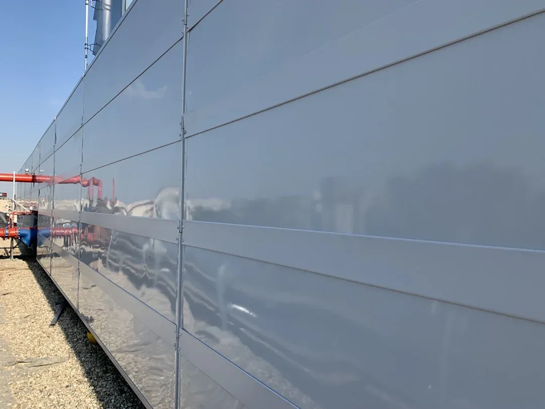 Noise Barrier for Chillers on Rooftop