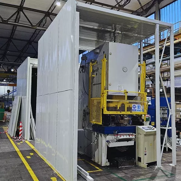 Soundproof Enclosure for a Noisy Machine