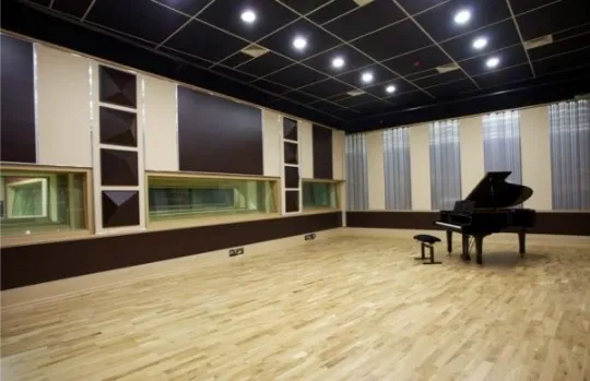 TV studio acoustic optimisation at Doly Media