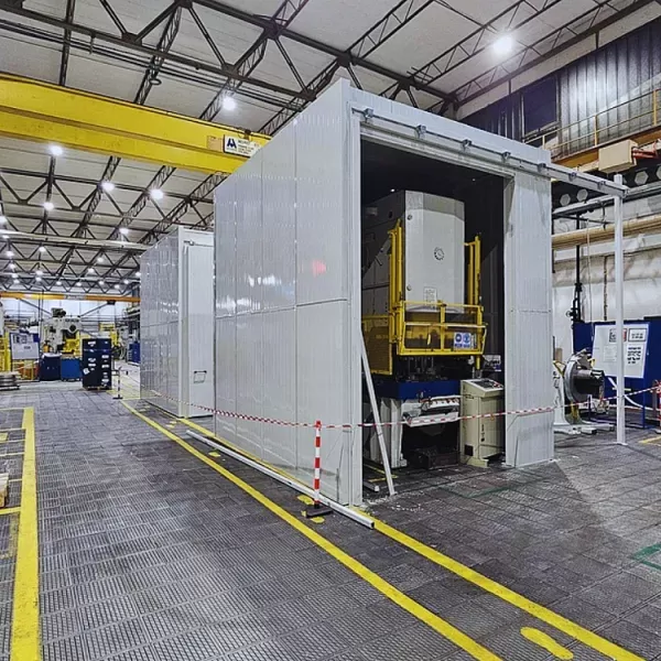 Soundproof Enclosure for a Noisy Machine