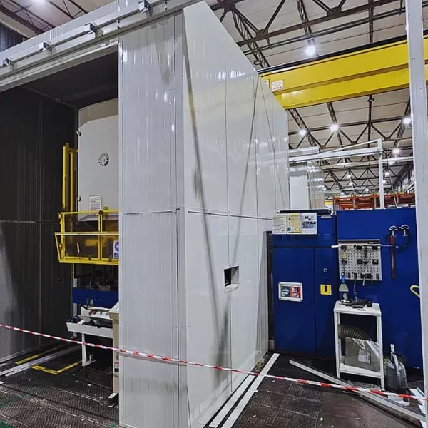 Soundproof Enclosure for a Noisy Machine
