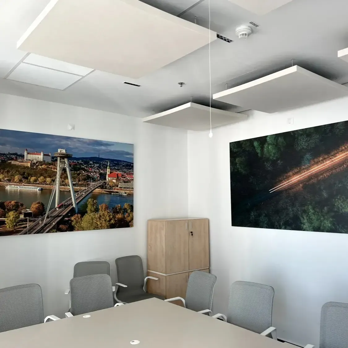 Acoustic Treatment of Kantar Slovakia Meeting Room